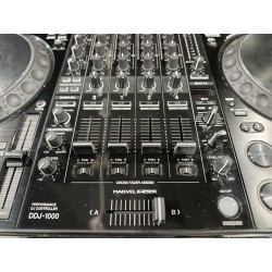 Pioneer ddj 1000 avec Housse de transport + decksaver neuf