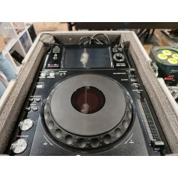 Lot de 2 platines Pioneer xdj 1000 avec 2 flights + Pioneer djm 400