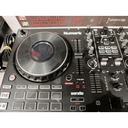 Numark mixtrack pro platinium fx