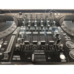 Pioneer DDJ 1000 avec flight case Led - Garantie 6 mois