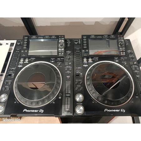Lot de 2 platines Pioneer cdj 2000 nexus 2 avec decksaver
