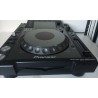 LOT DE 2 PLATINES PIONEER CDJ 2000 NEXUS avec flight case individuel