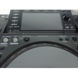 LOT DE 2 PLATINES PIONEER CDJ 2000 NEXUS avec flight case individuel