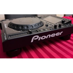 PIONEER CDJ 2000 avec flight case pro - Garantie 6 mois