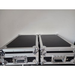 Lot de 2 flight cases pour cdj