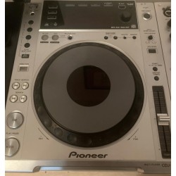 Pack 2 platines Pioneer cdj 850s + Pioneer djm 700s