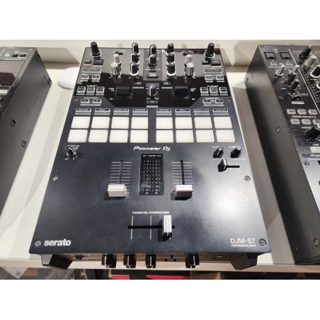 Pioneer djm s7 avec housse Pioneer - Garantie 6 mois