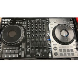 Pioneer DDJ FLX 10 avec housse et decksaver